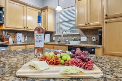 Image de Killeen 4bd+8 Ppl+Garage+6Car+Pets+Fully Stocked!
