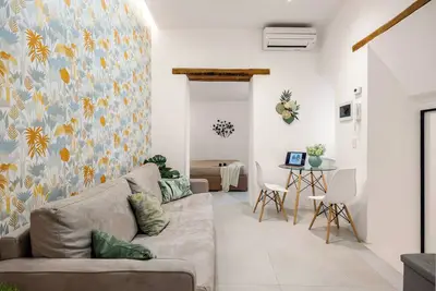 Vittorio Maison - elegant apartment in the historic center of Palermo