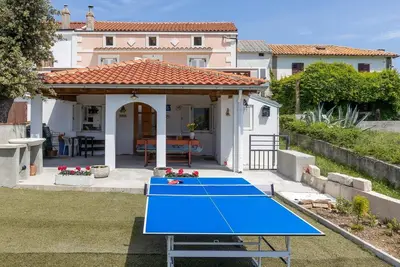 Superbe maison à Lopar avec WiFi