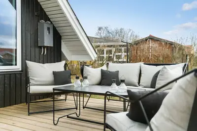Image de Maison confortable Ă Hemmet avec WiFi