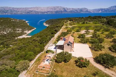 Image de Superbe maison à Pucisca avec vue sur.