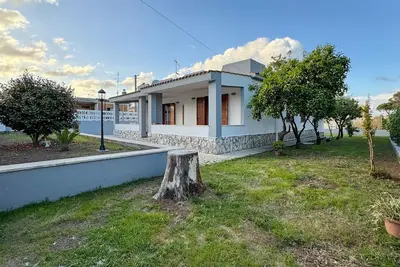 Image de Belle maison Ă Nettuno avec WiFi