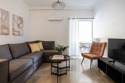 Image de Stylish 1br Retreat Near Alimos Beach & Tram