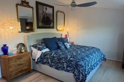 Image de The Cozy Crab- Your Charming Haven in Lovely North Beach!