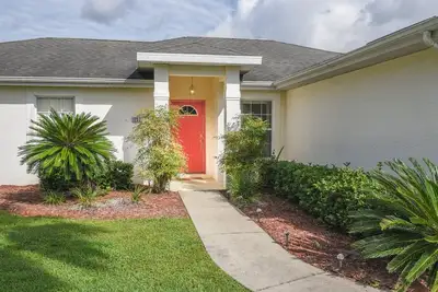 Image de Cozy 2-bedroom house with pool!