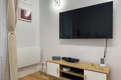 Image de Appartement rénové au coeur du quartier Ternes, 6 personnes, 2 Wc