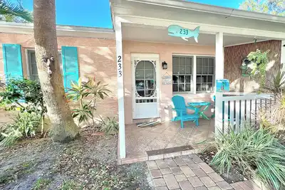 Image de Coastal Cottage 233 - Walk to Beach, King Bed