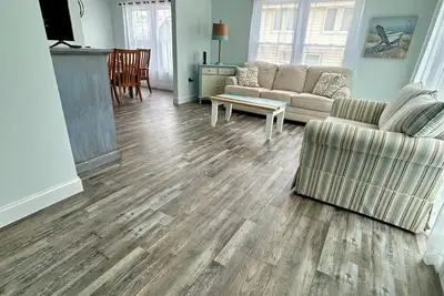 Image de Ocean Front: 3 Bedrooms, 3 Bathrooms at Beach Entrance Pet Friendly