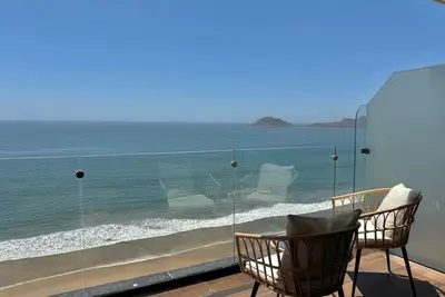 Image de Hermoso departamento en malecón con vista al mar