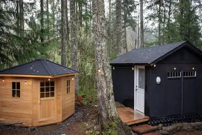 Image de Lake Cushman Wellness Retreat