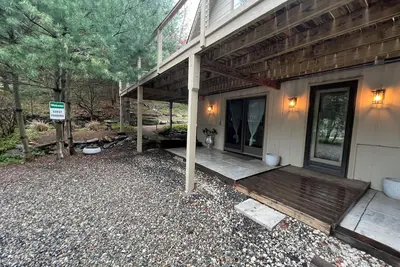 Image de Boho Chic 2 Br Flat in the Heart of Westport Ct
