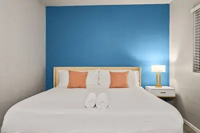 Image de Lux Bed Stylish 2b Oldtown Scottsdale Free Parking