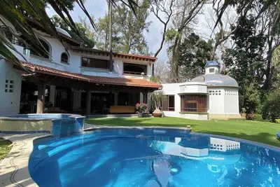 Image de Magestic 4-bedroom house in Cuernavaca