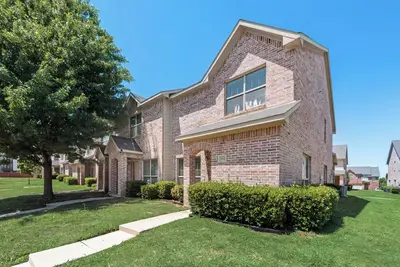 Image de Spacious 4-bedroom townhome in fabulous Grand Prairie with WiFi, Ac