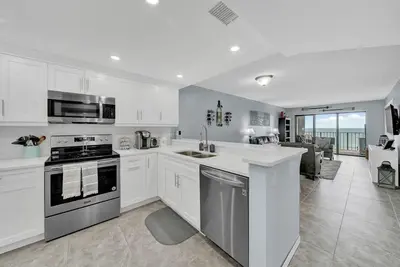 Image de Beachfront 2 bdr/2ba condo, Ac, WiFi in fabulous Jensen Beach, Hutchinson Island