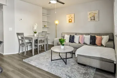 Image de Luxury 1b1b Oldtown Scottsdale Free Parking
