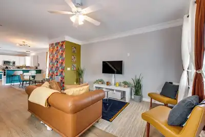 Image de 2 Mi to Dtwn: Family-Friendly Atlanta Retreat!