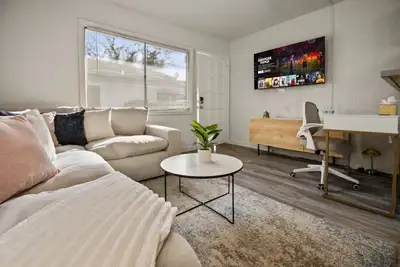 Image de Scottsdale Luxury Studio-  Free Parking - Luxe Bed