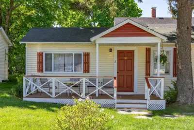 Image de Gallagher's Travels Cabin Two (2 Bedroom)