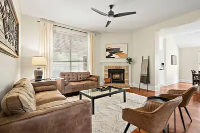 Image de Charming Round Rock Retreat