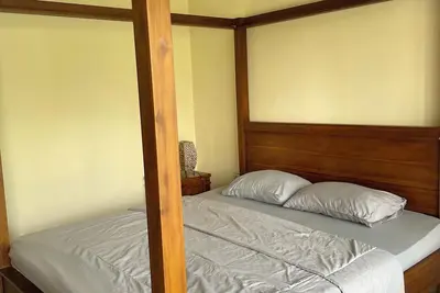 Image de Chic 1-bedroom apartment in charming Bali with WiFi, Ac. Hot and cold water