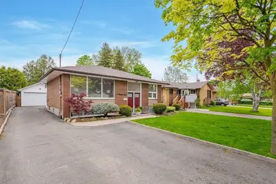 Image de Family - friendly home. 5 minutes to northwood park