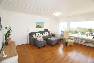 Image de Large 3-room apartment with sea view in first beach location on the beautiful promenade