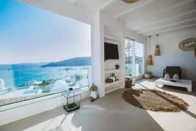 SeaCode Villas, White Villa
