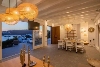 SeaCode Villas, Blue Villa