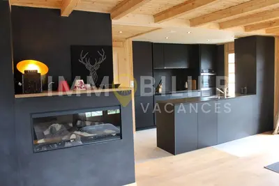 Image de Chaleureux chalet pour 10 personnes niché dans le magnifique Val d'Anniviers à St-Luc. Ce chalet, ba