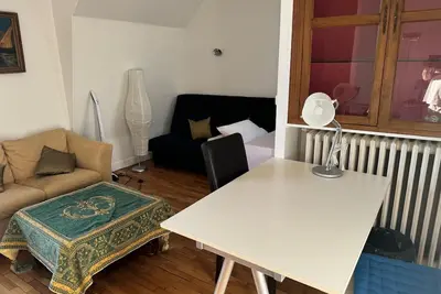 Image de Parisian 1br with Balcony Views of Eiffel Tower & Invalides