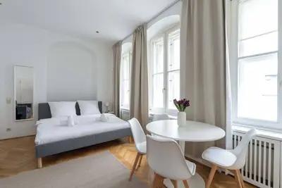 Historic Old Town - Walk all sights