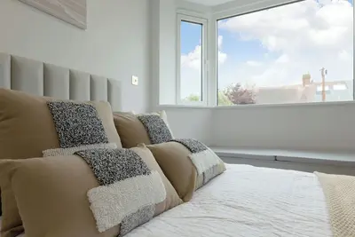 Image de Charming London 2 Br Flat Near Wimbledon – Comfort & Convenience Combined!