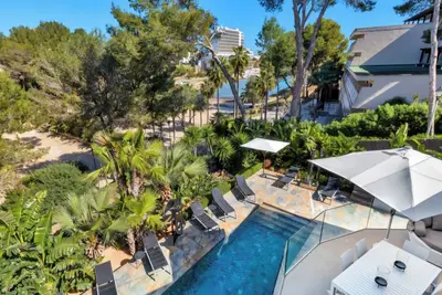 Stunning 4 bed Villa with