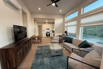 Image de Family Friendly Black Mountain Retreat - 40 mins to Big White