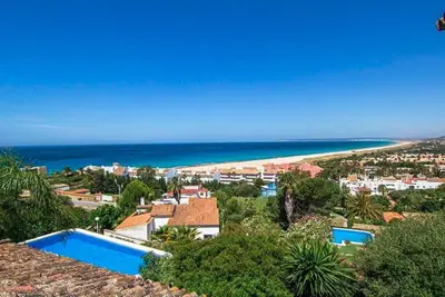 Image de Villa Almadraba located only 250 meters from the sea