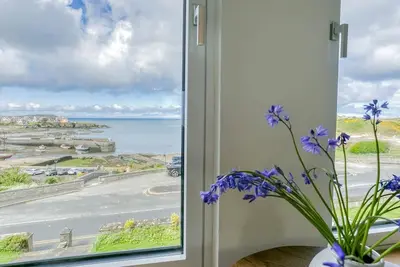 Image de Glasfryn - sleeps 12 guests in 6 bedrooms