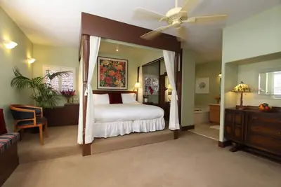 Image de The Sonoma Cottage will be your home away from home, the perfect getaway spot!