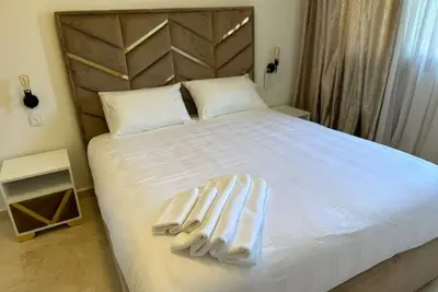Image de 2-bedroom apartment in fabulous Tangier with WiFi, Ac