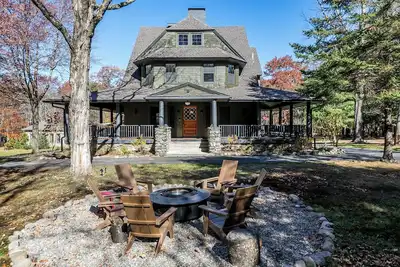 Image de Historic Catskills Retreat - Sun deck, hammock, fire pit - 90 minutes from Nyc