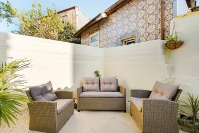 Image de GuestReady - Lieu de détente avec terrasse