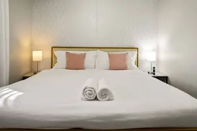 Image de Stylish 2b Oldtown Scottsdale Free Parking Lux Bed