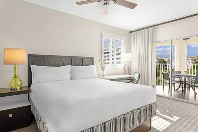 Image de 2-bedroom villa near everything in Orlando with Full Kitchen, Near Disney!