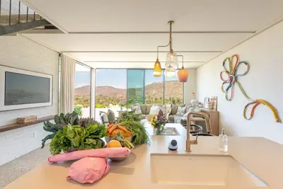 Image de 2-Br Loft Suite at The Lofts at Flora Farms