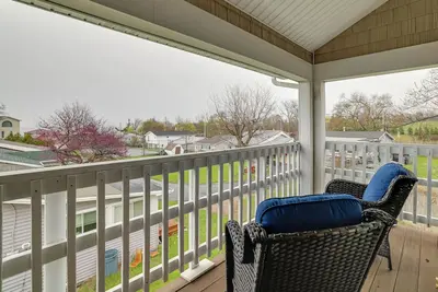 Image de 3 Mi to Beach: Golfer's Paradise in Lake View!