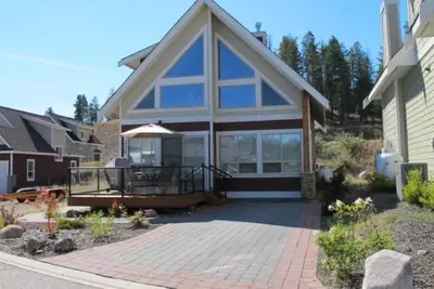 Image de Cottage 358-Bright 2 Bed  and  Loft Dog Friendly Cottage La Casa!