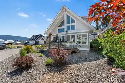 Image de La Casa Cottage 365-Bright 2 Bedroom  and  Loft Pet Friendly