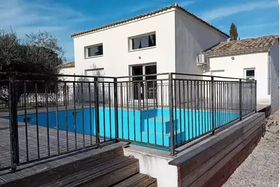 Image de Villa 8 personnes avec piscine au du Pont du Gard