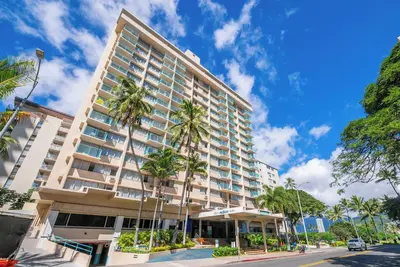 Image de Modern Island Comfort in the Heart of Waikiki - Aloha Surf Hotel Studio
