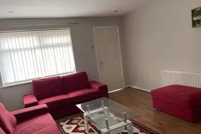 Image de House in Timperley near Manchester Airport